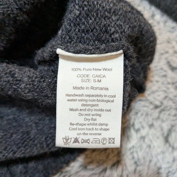 TOAST UK 100% Wool Sweater Black Striped Gray Small Medium - Picture 7 of 7